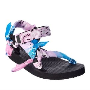 Arizona Love trekky sandal